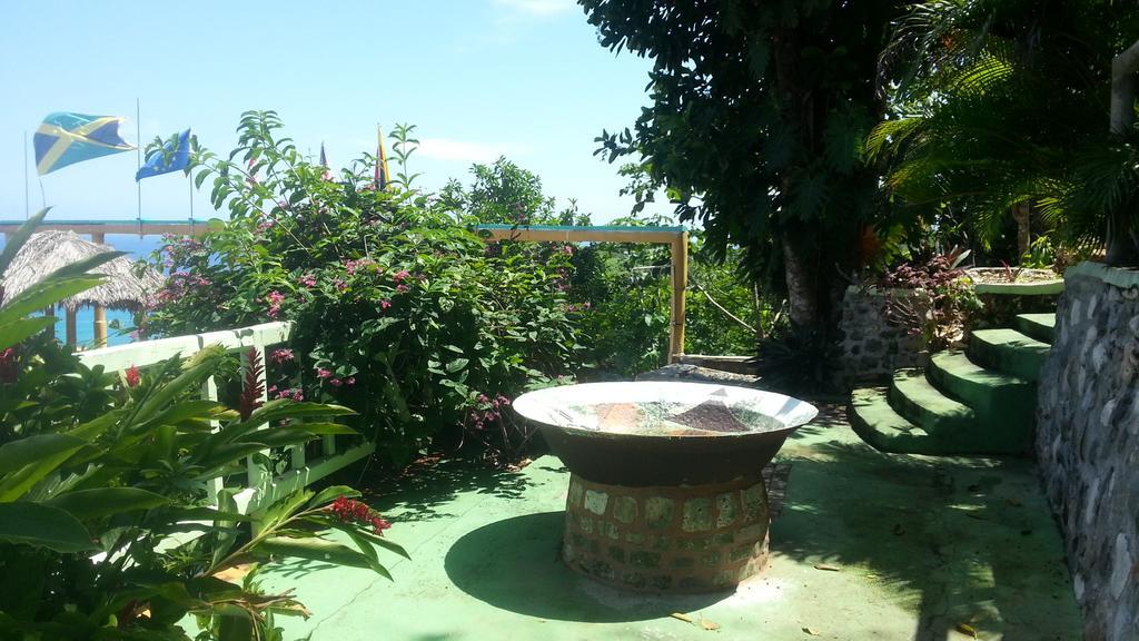 Pimento Lodge Resort بورت أنطونيو المظهر الخارجي الصورة